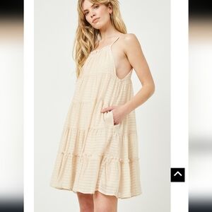 A2 Hayden tired deess size small